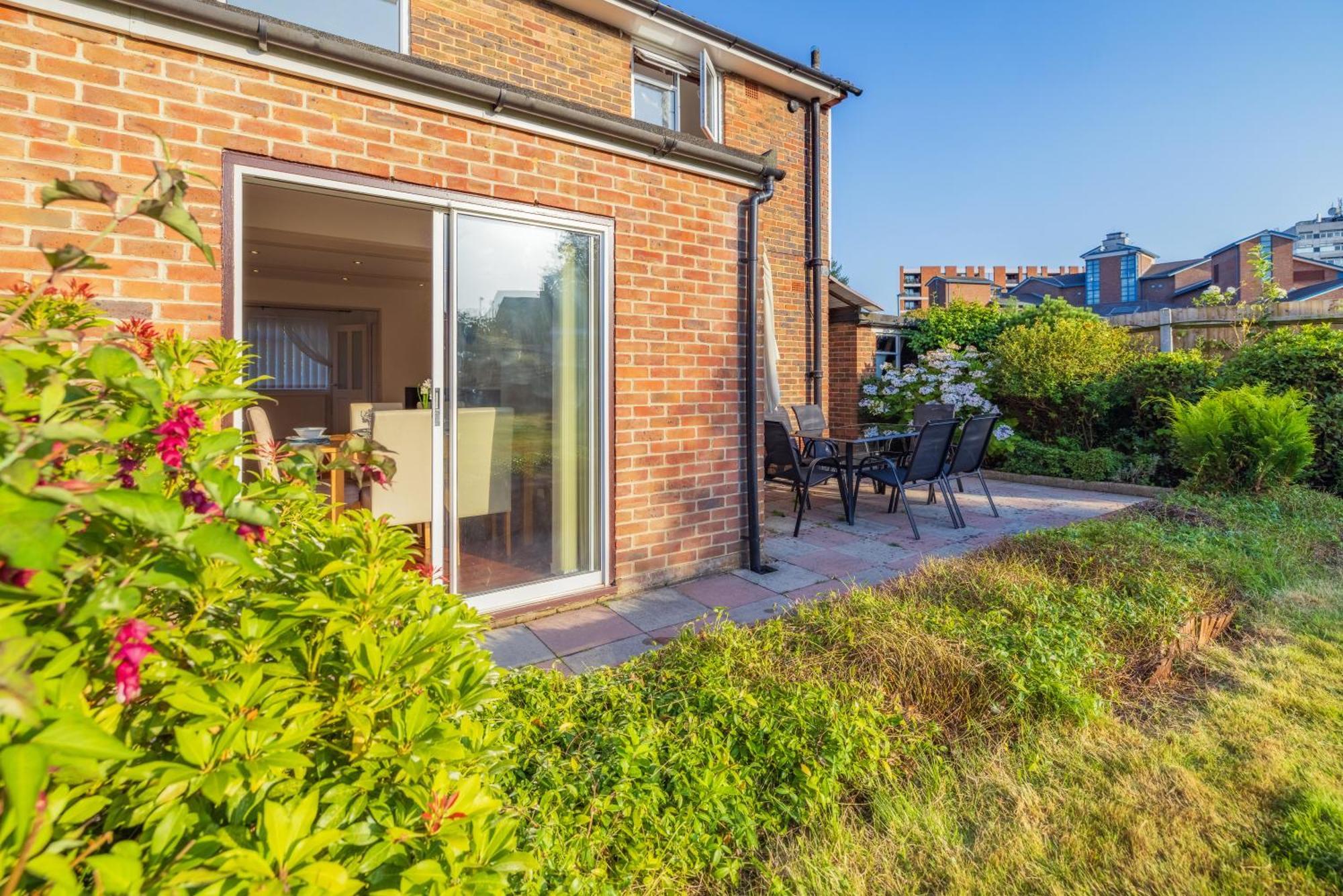 Villa The Secret Garden - West Sussex Crawley  Esterno foto