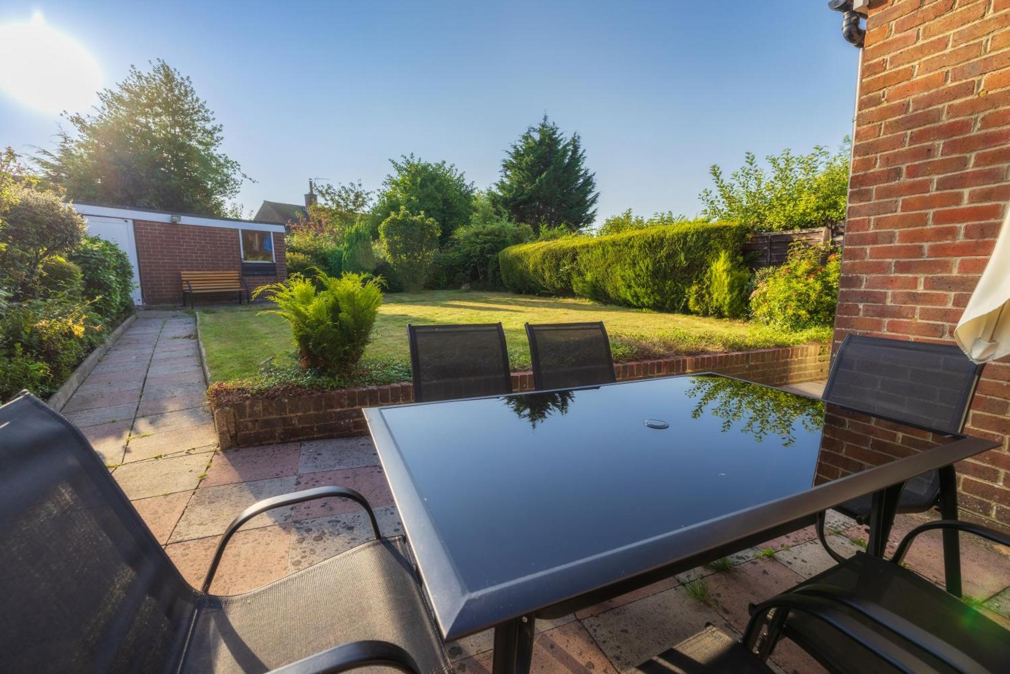 Villa The Secret Garden - West Sussex Crawley  Esterno foto
